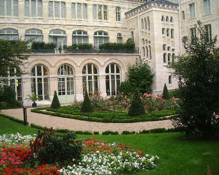 LLG.JPG (221335 octets)