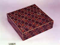 Boite_Goban_Shosoin.jpg (18627 octets)