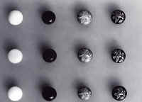 pierres_shosoin.JPG (40410 octets)