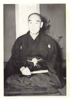 karigane-junichi.jpg (27801 octets)